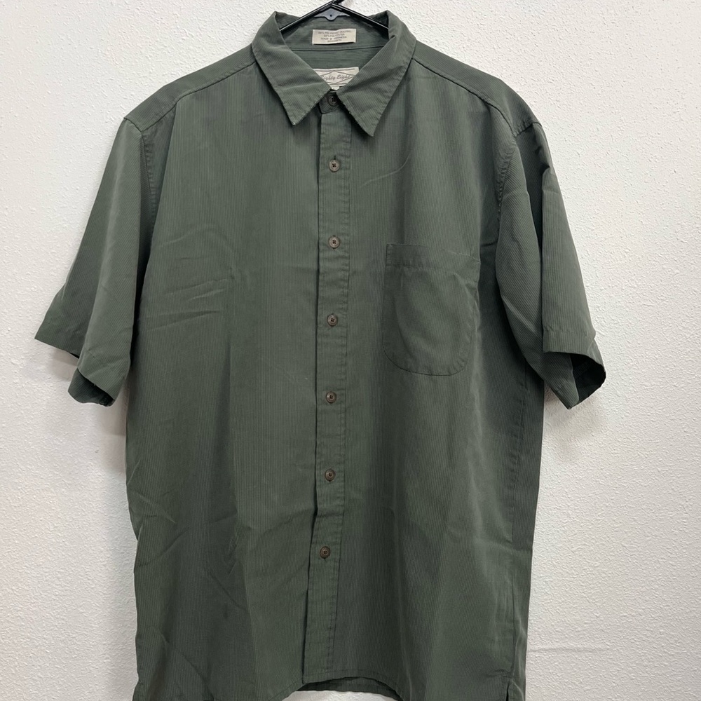 Men’s Eighty Eight Olive Button-Down Shirt